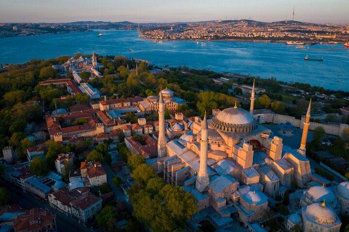 Discover Old City of Istanbul with History and Future