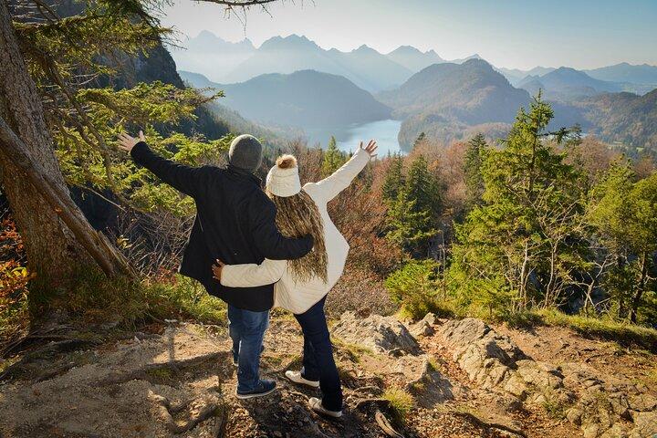 Privat fotosession uden for Neuschwanstein Slot