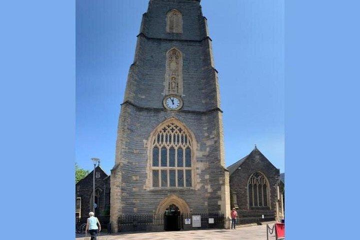 The Ultimate Cardiff City Tour: Self-guided