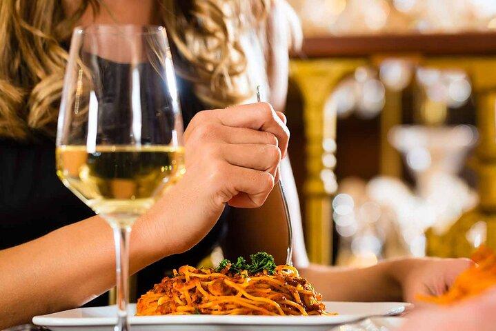 Jantar no Bamboo Beach Club
