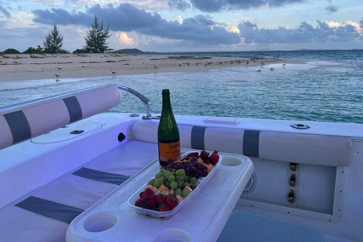 Private Sunset Escape: Ein Inselparadies segeln