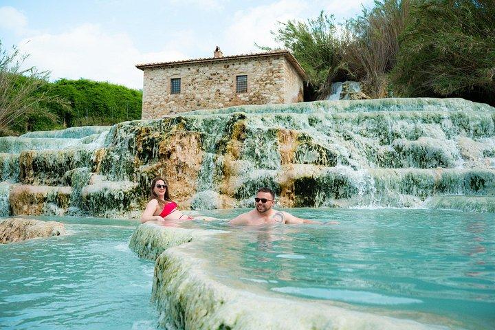 Saturnia Thermal Spring Lille gruppe dagstur fra Rom med frokost