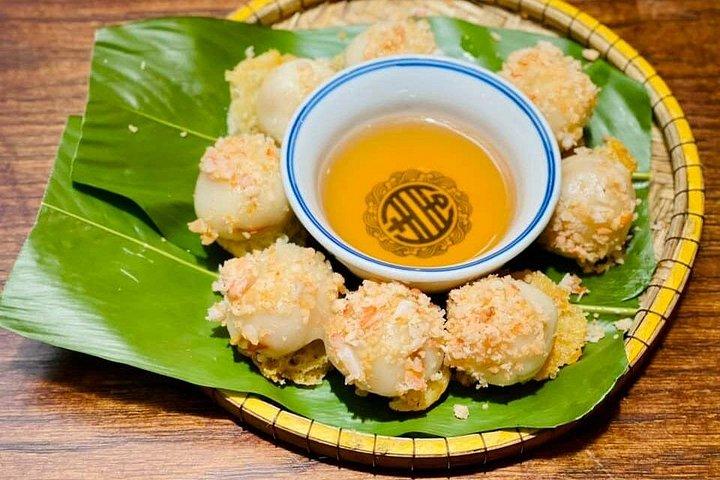 Master Traditional Hue Flavors Cooking Class with Madam Thu