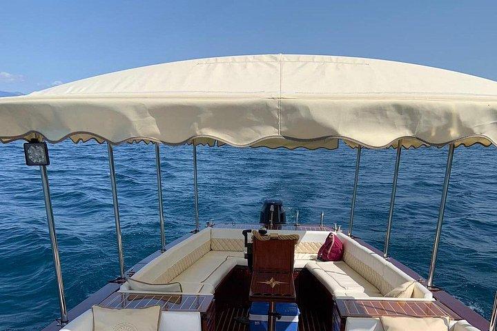 Visite panoramique en bateau de la vieille ville d'Ohrid
