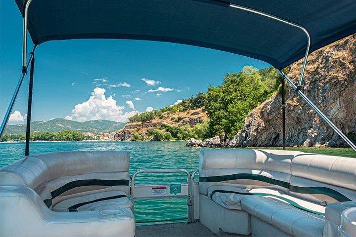 Visite panoramique en bateau de la vieille ville d'Ohrid