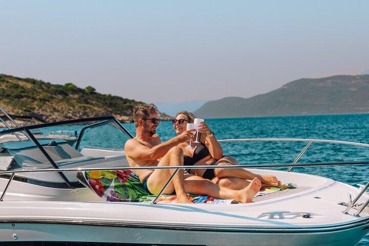 Privat Elaphiti Islands båttur på Cap Camarat 7,5