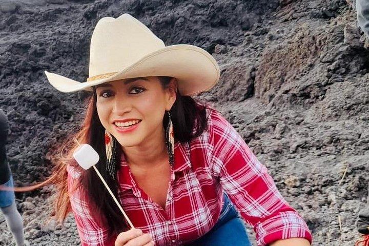 Pacaya Volcano Horseback Fast Ride Lava Pizza Chef
