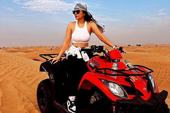 Dubai: VIP Evening Desert Safari, Camel, BBQ Dinner & Dune Bash