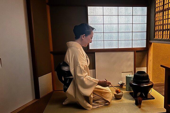 自宅で茶人と一緒に京都プライベート茶会