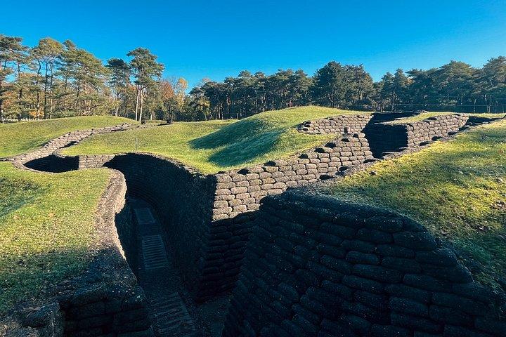 Vimy Ridge World War 1 Battlefields Private Tour from Paris
