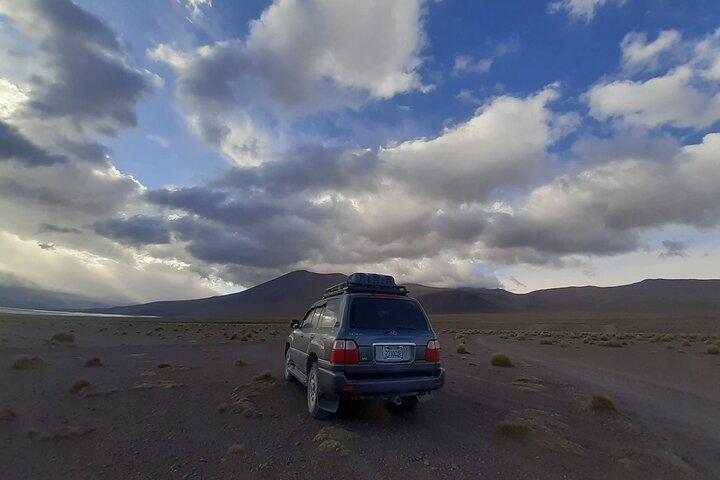 Privé meerdaagse tour op Uyuni Salt Flat en Laguna Colorada