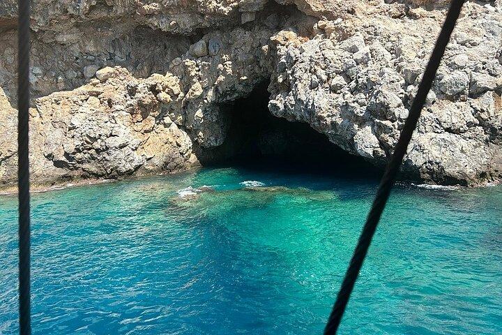 Alanya : 海賊パーティーボートトリップ（送迎ランチとソフトドリンク付き）