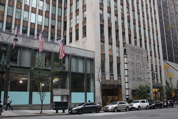 ニューヨークの若いトランプとオバマ、地元のプライベートガイドと