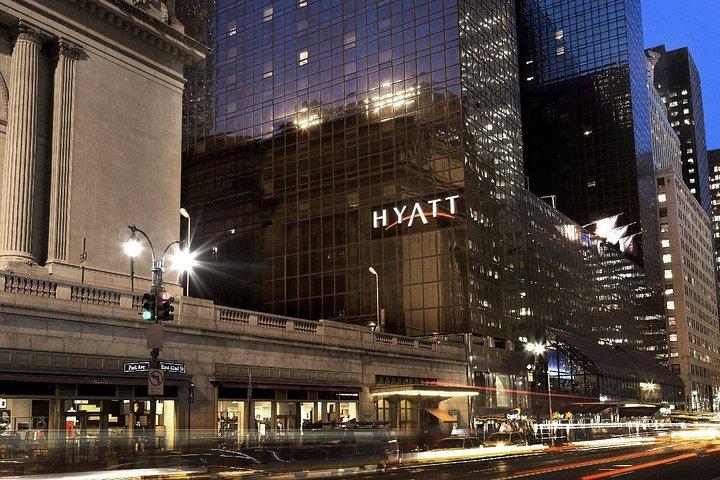 ニューヨークの若いトランプとオバマ、地元のプライベートガイドと
