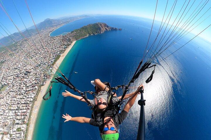 Antalya Y Parapente Lateral : Tu Destino es el Cielo