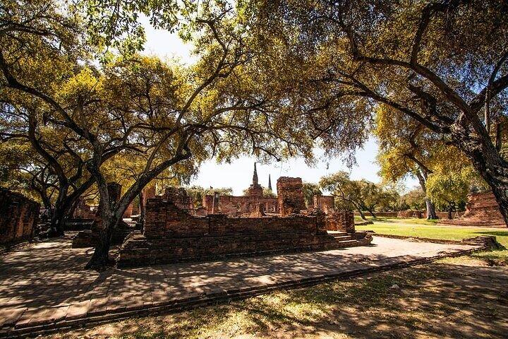 Excursão privada: Ayutthaya Sightseeing and Sunset Boat Trip