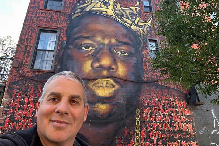 悪名高いウォーキングツアー: Biggie Smalls' Life & Legacy in Brooklyn