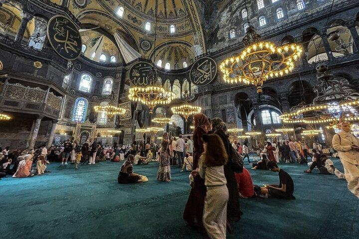 Discover Old City of Istanbul with History and Future
