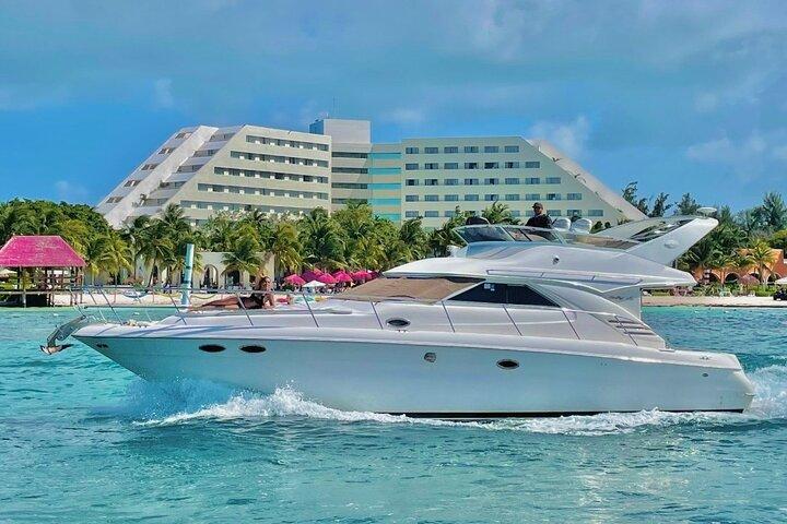 Alugar um iate privado de 46ft em Cancún