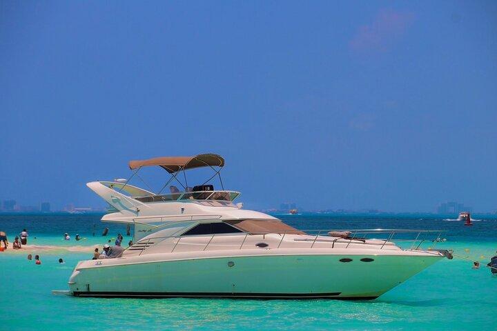 Alugar um iate privado de 46ft em Cancún