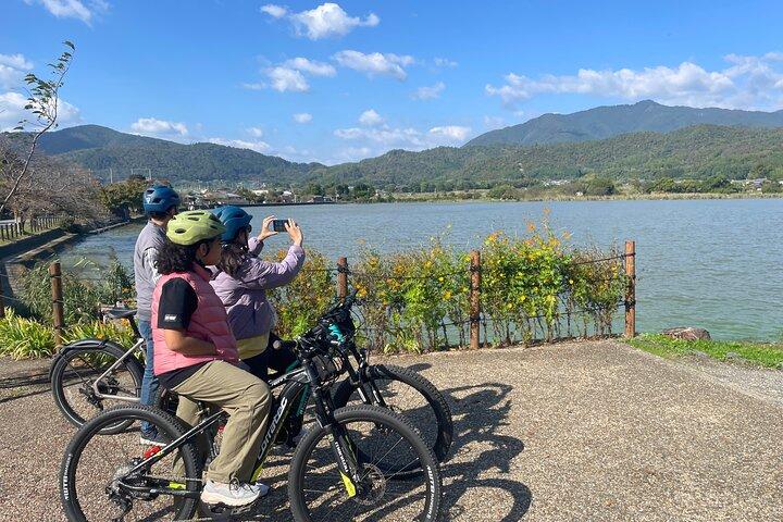 京都嵐山金閣寺E-Bikeツアー*ホテル送迎付き