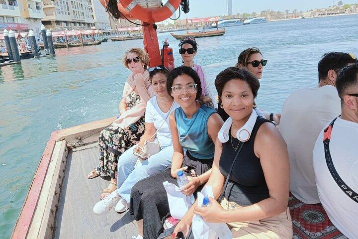 Dubai Old Town Souks Museum und Street Food