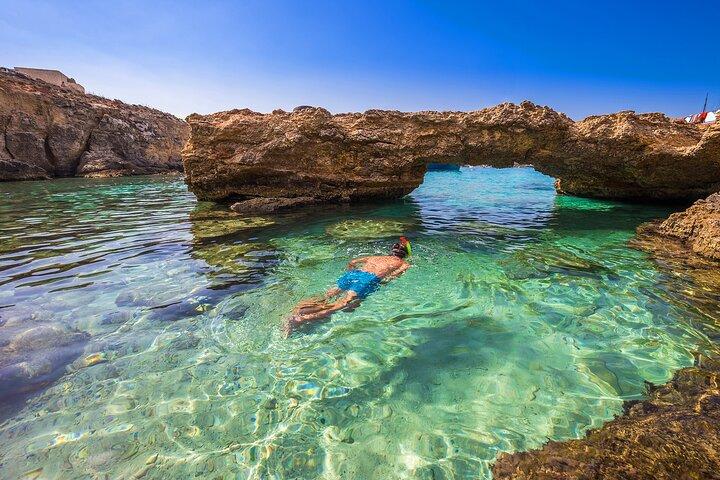 Malta: Blue Lagoon, Crystal Lagoon, Cavernas do Mar, Comino & Gozo