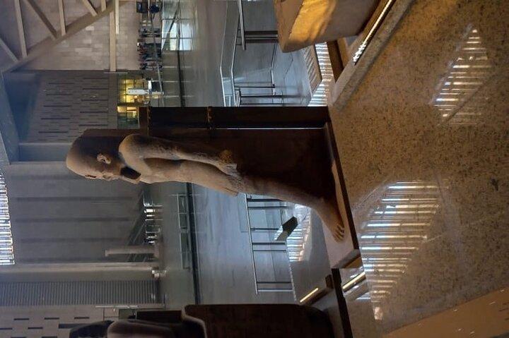 Pyramides de Gizeh, Grand Musée égyptien et déjeuner