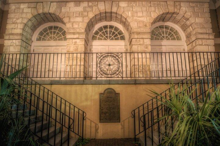 Visite des fantômes de la mort et de la dépravation à Charleston