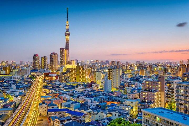 東京の隠れた路地を巡るセルフガイドツアー