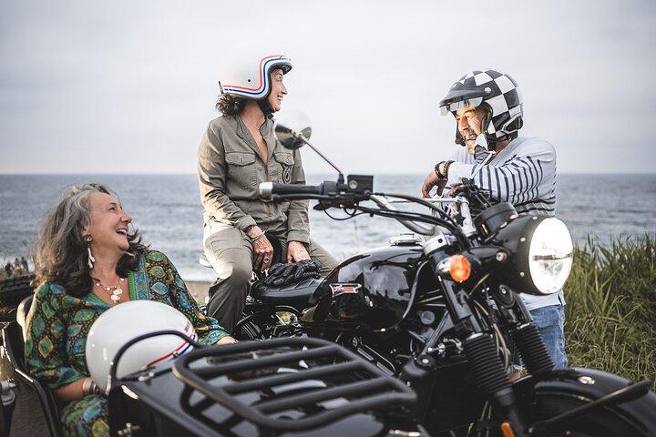 Scoprire i Paesi Baschi in sidecar con un autista privato