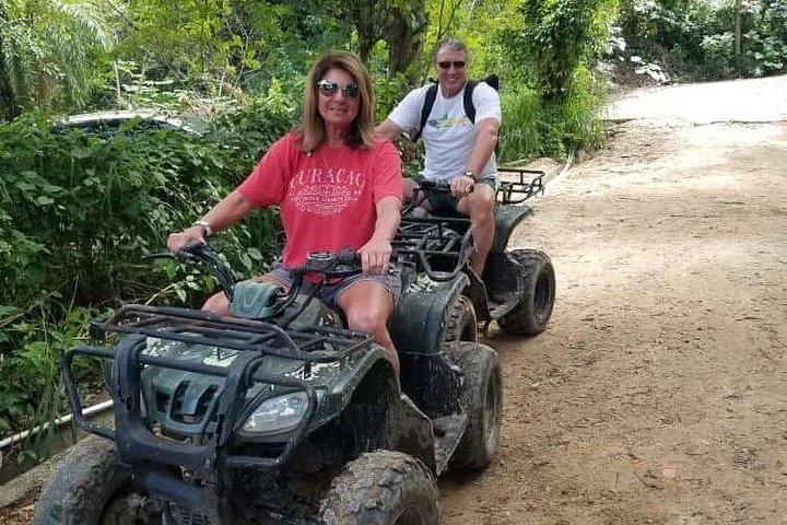 Horseback and ATV Ride with Monkey and Sloth in Roatan