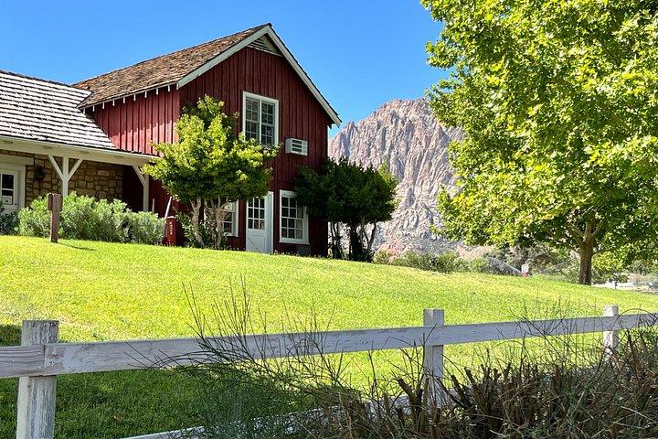 The Ultimate Red Rock Canyon Scenic Experience