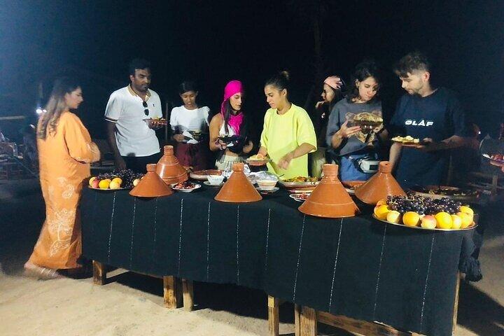 Magische dinershow en kamelritervaring in Agafay