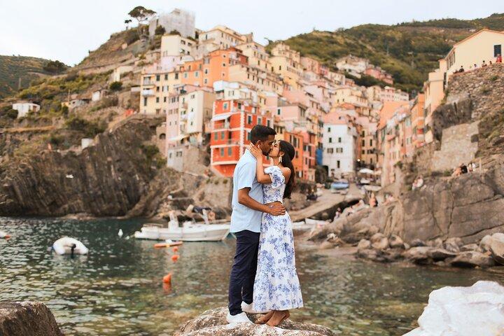 Portraits with a Cinque Terre photographer