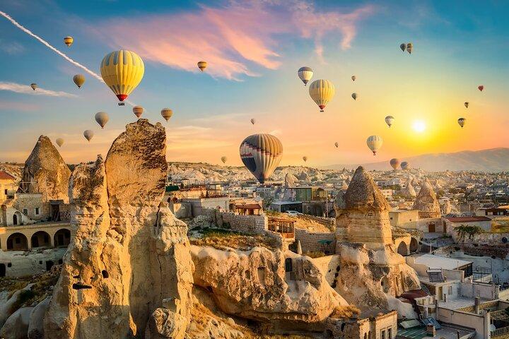 Giro in mongolfiera in Cappadocia Göreme