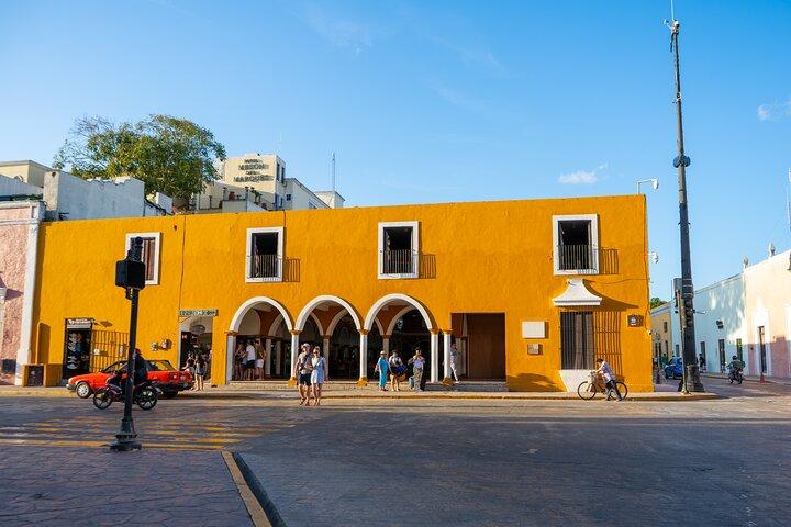 Chichén Itzá, transport, déjeuner, cénote et Valladolid.