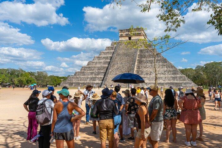 Chichen Itza, Transportation, lunch, cenote and Valladolid.