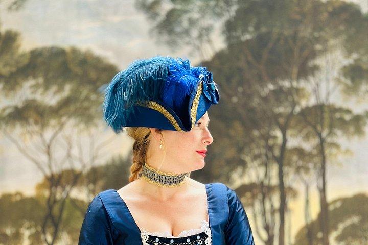 ヴェネツィアのカーニバルでの歴史的な旅とドレスアップ体験