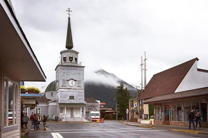 Small-Group Scenic Tour | SITKA SIGHTSEEING