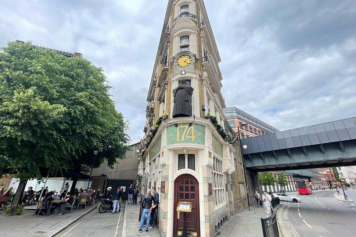 Visite du pub historique en petit groupe de Londres