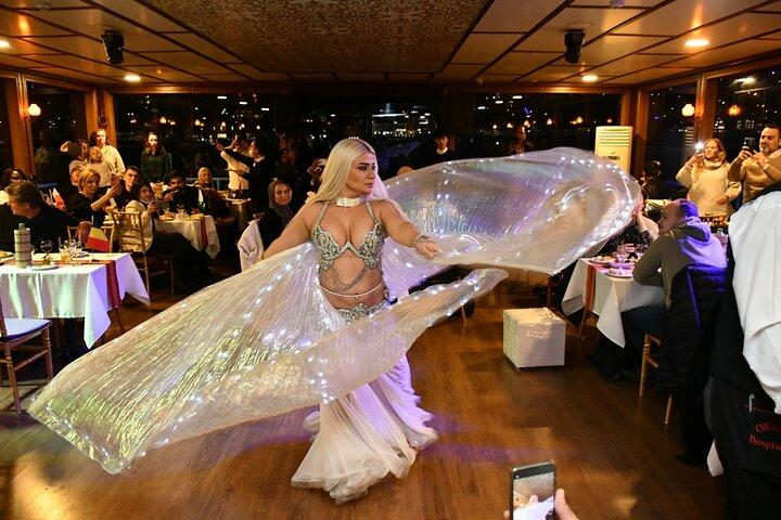 Istanbul Bosphorus Night Cruise with Dinner