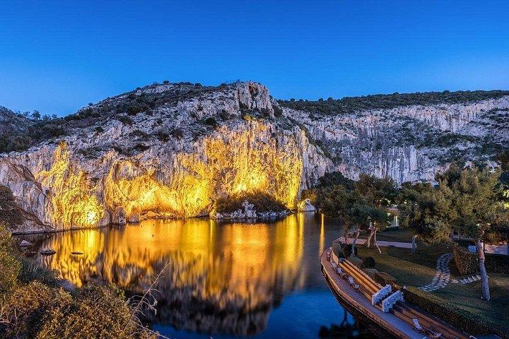 ヴリアグメニ湖に立ち寄る6時間ツアー（ソユニオン）