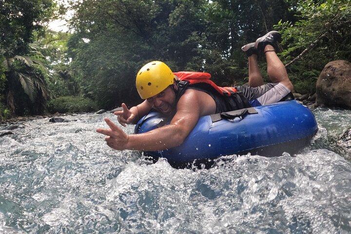 Rør langs Rio Celeste