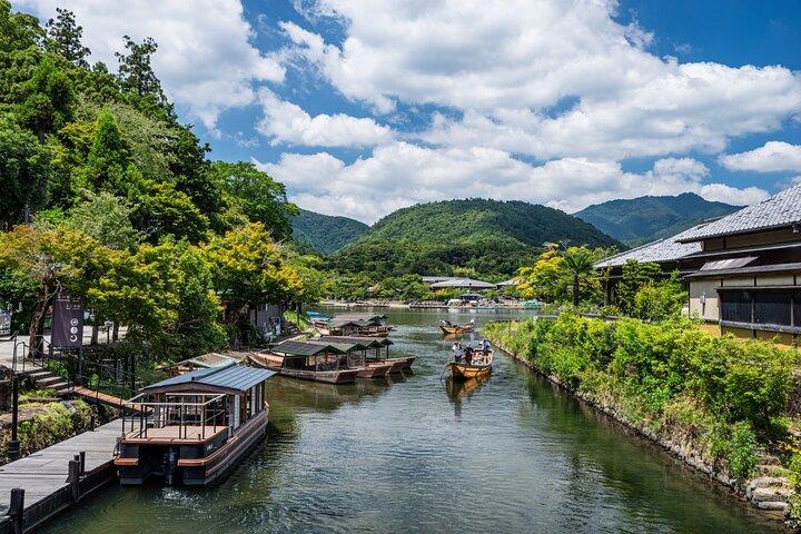 8 timer Arashiyama Monkey Park Ryoanji og Kinkaku ji Tour