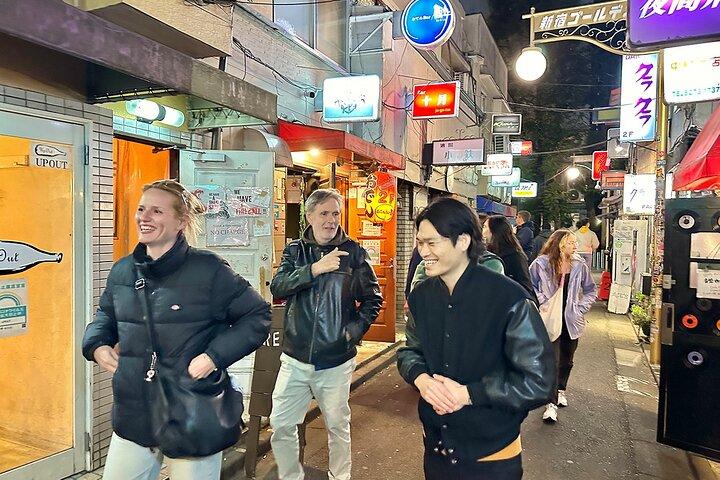 東京: 新宿歴史散歩ツアー＆秘密の裏道