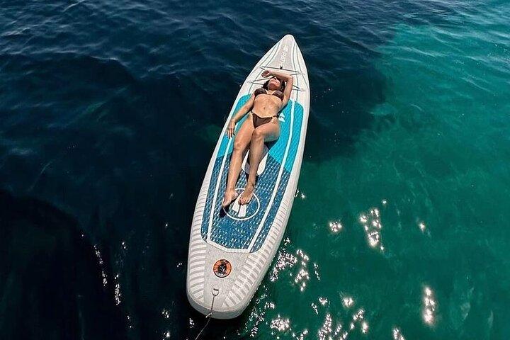 Navigazione esclusiva su uno yacht privato da Atene
