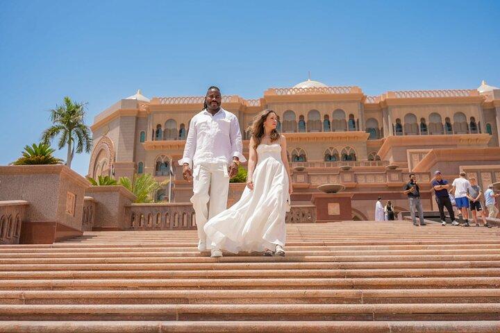 Private kulturelle Abu Dhabi Stadtrundfahrt mit Guide ab Dubai