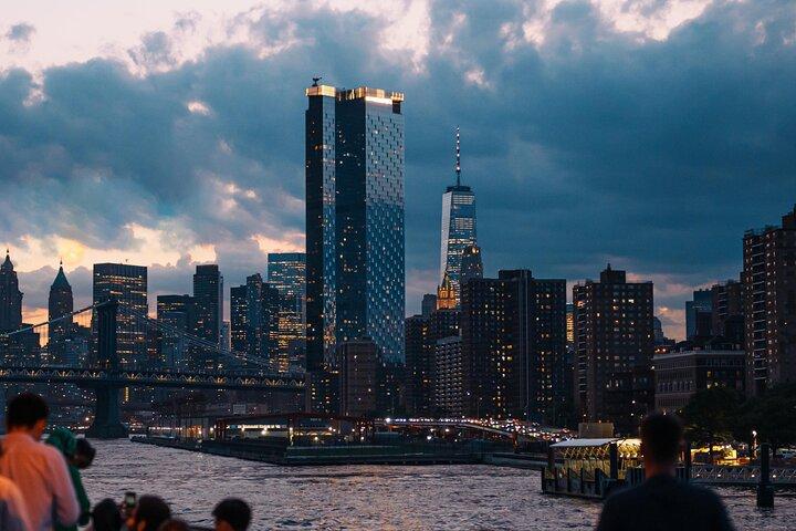 Circle Line : 2 timer - New York City Harbor Lights krydstogt