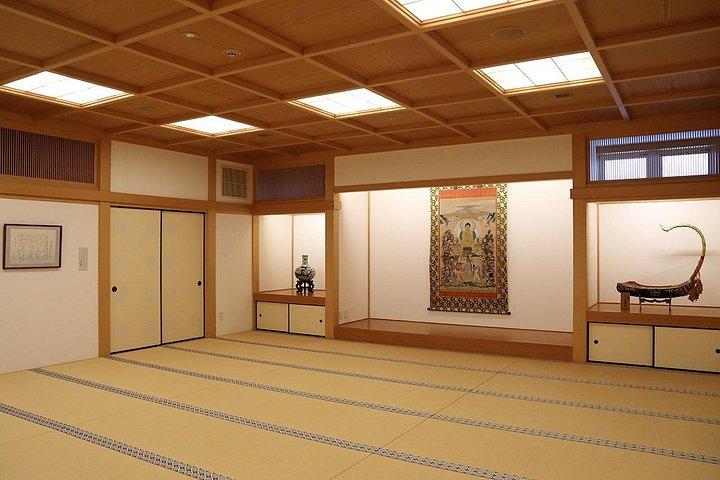 Kimono Dressing and Japanese Tea Private Activity